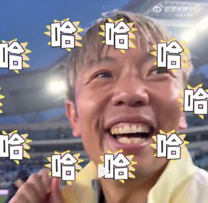  超级杯夺冠，张稀哲赛后调侃：啤酒呢？雪花啤酒呢？ 新闻 超级杯夺冠，张稀哲赛后调侃：啤酒呢？雪花啤酒呢？ 新闻