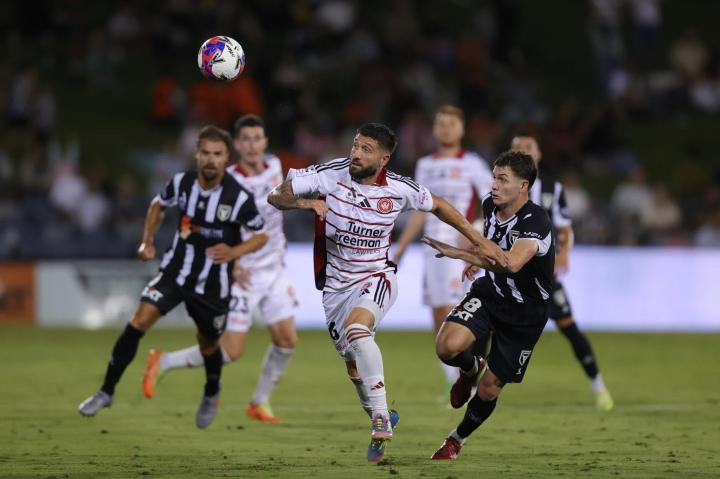  纽卡斯尔喷气机vs西悉尼前瞻：希克卢纳状态正佳，客队剑指连胜 新闻