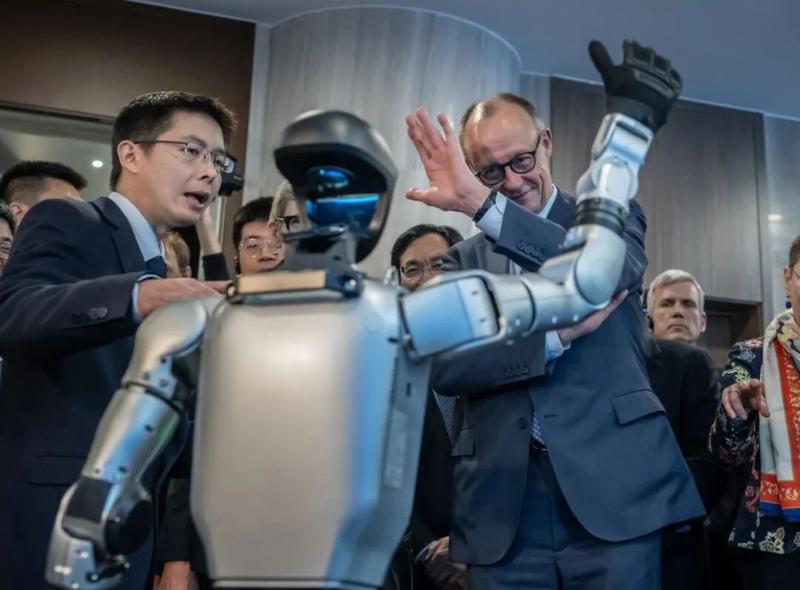  德国总理默茨为何在北京写下《孔夫子的箴言》 新闻