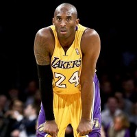  中国女篮迎来历史时刻，三大中锋并肩作战；主场世预赛拉开帷幕，晋级之路充满期待。 体育新闻