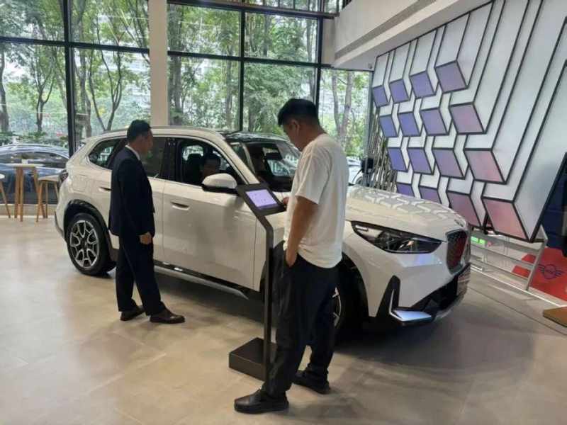  购车贷款本该轻松，实际却藏重重陷阱；消费者频频中招，金融套路何时休。 汽车科技