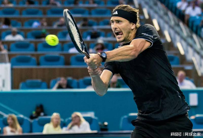  战术博弈论：高频移动与力量压制的克制效应解析 体育新闻