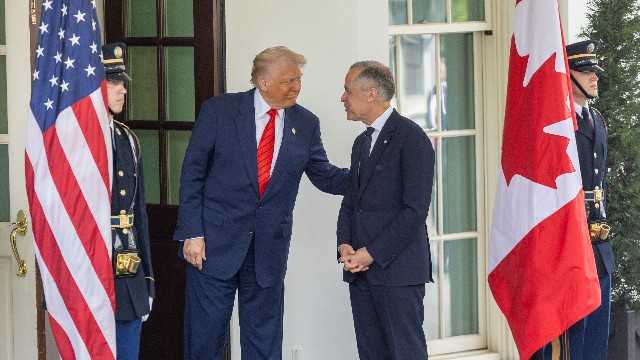  白宫密会余波：北美贸易版图的隐秘重构与关税博弈 新闻 白宫密会余波：北美贸易版图的隐秘重构与关税博弈 新闻