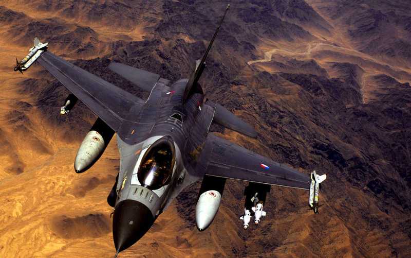  从达夫拉空军基地到阿巴斯港：阿联酋空袭行动的技术复盘与战略逻辑 新闻 从达夫拉空军基地到阿巴斯港：阿联酋空袭行动的技术复盘与战略逻辑 新闻 从达夫拉空军基地到阿巴斯港：阿联酋空袭行动的技术复盘与战略逻辑 新闻