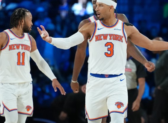  【技术解码】尼克斯整体篮球压制绿军：团队作战的胜利方程式 体育新闻