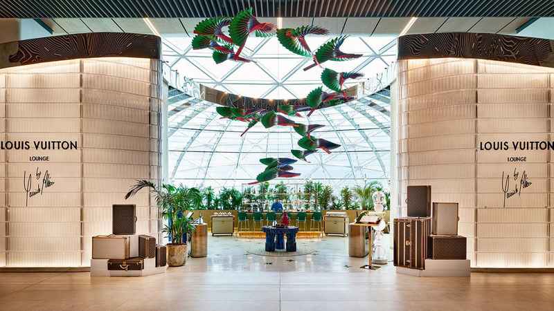  贝恩报告深度解读：中国奢侈品消费的范式转移与资产配置逻辑重构 股票财经